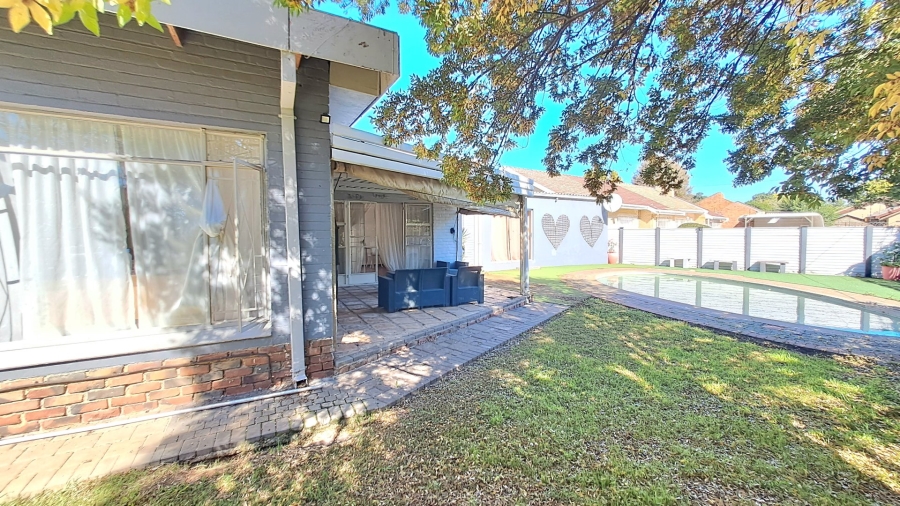 4 Bedroom Property for Sale in Fichardt Park Free State